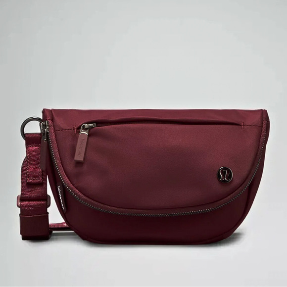 Lululemon All Night Festival Crossbody Micro Bag 2L - Wine Berry Burgundy Red - Picture 1 of 4